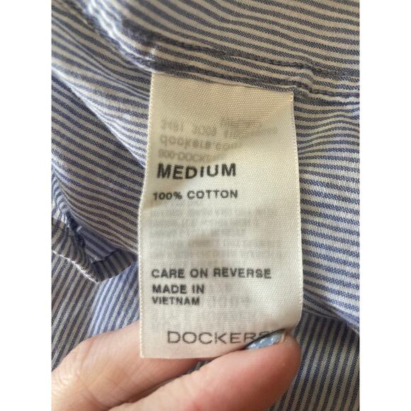 Dockers Blue & White Striped Buttondown, Size M - Picture 6 of 7